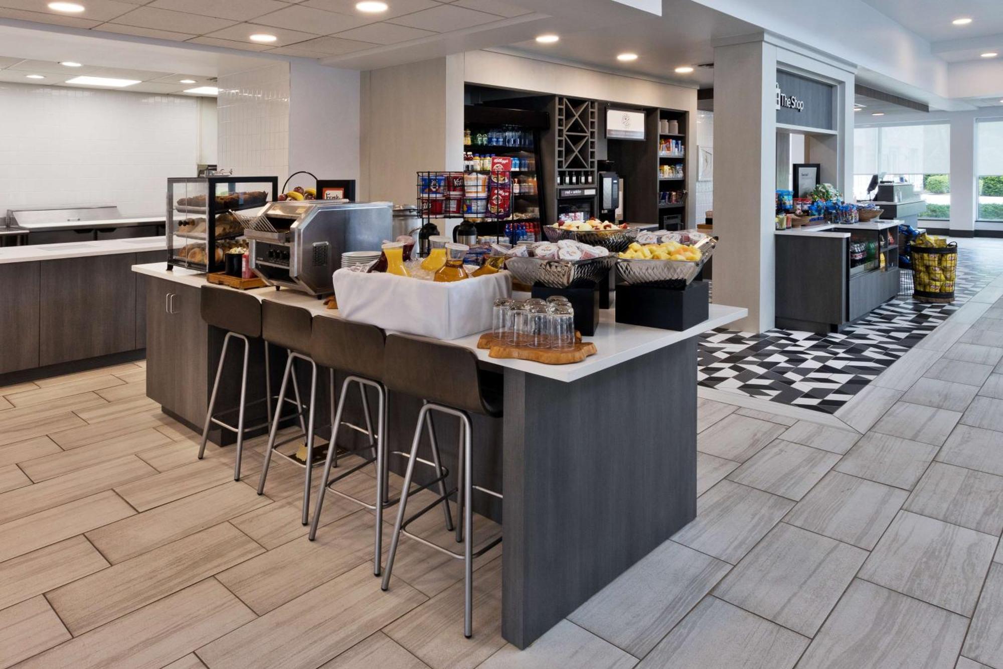 Hilton Garden Inn Birmingham SE/Liberty Park Exterior foto