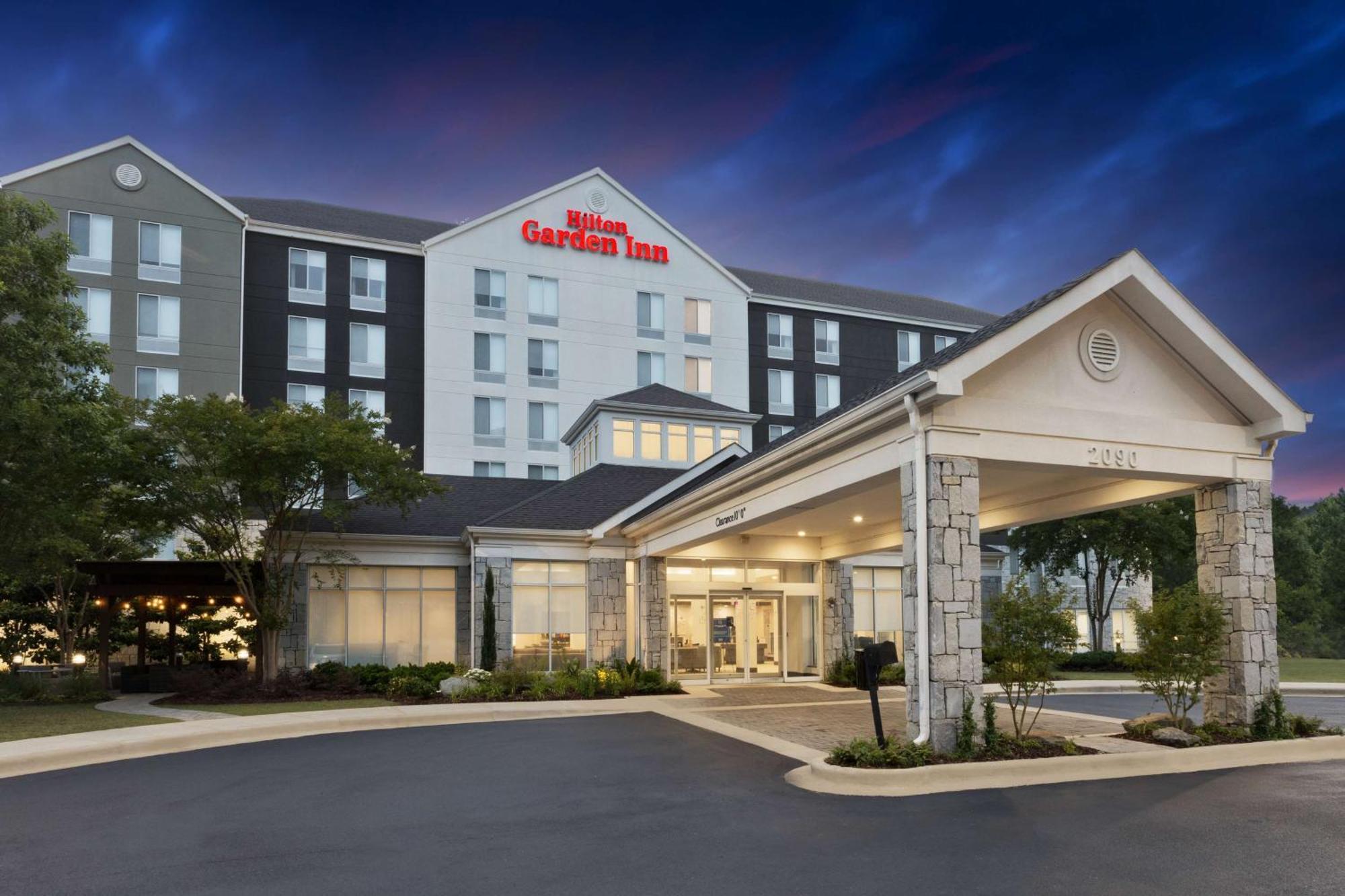 Hilton Garden Inn Birmingham SE/Liberty Park Exterior foto
