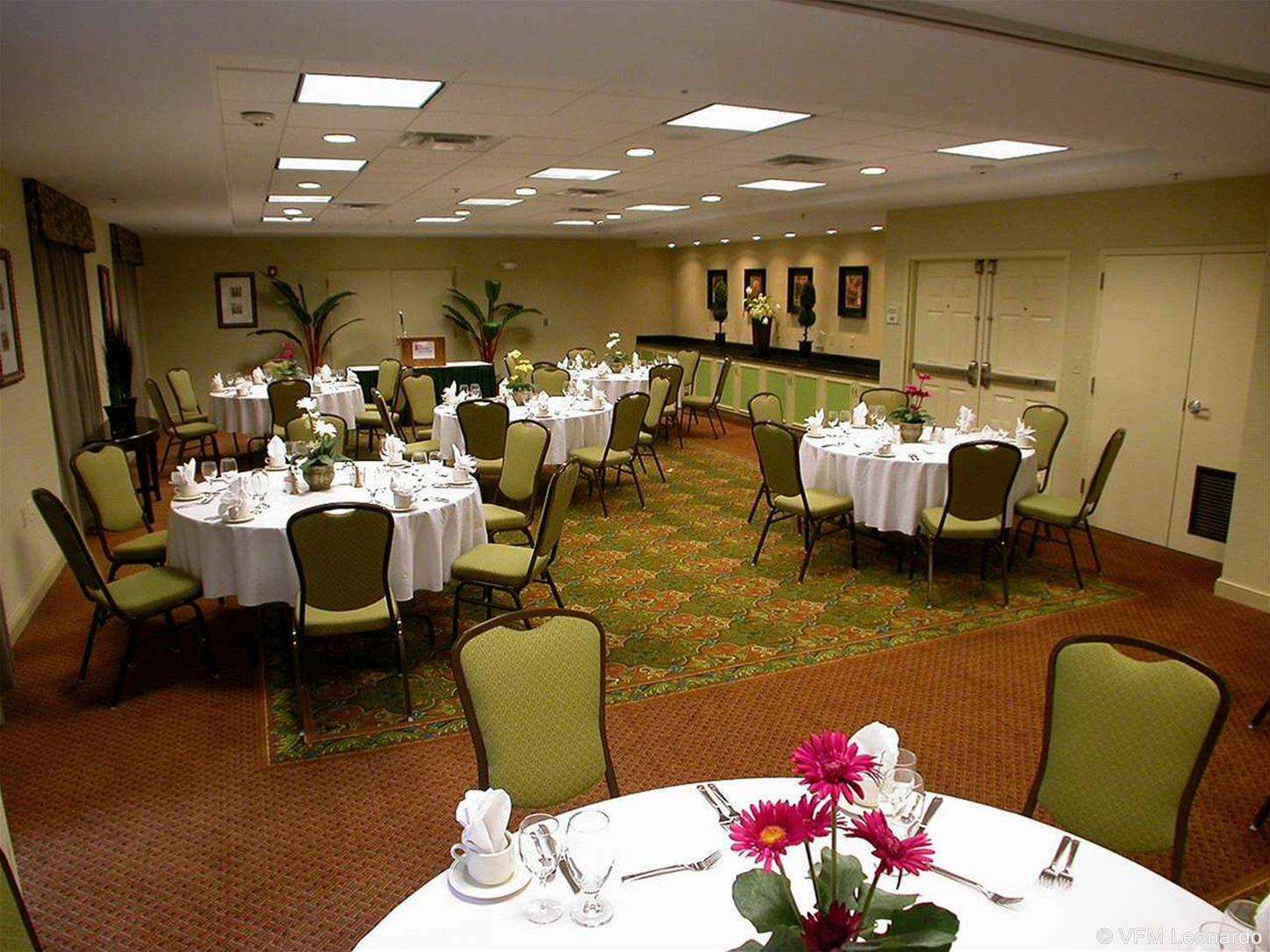 Hilton Garden Inn Birmingham SE/Liberty Park Restaurant foto